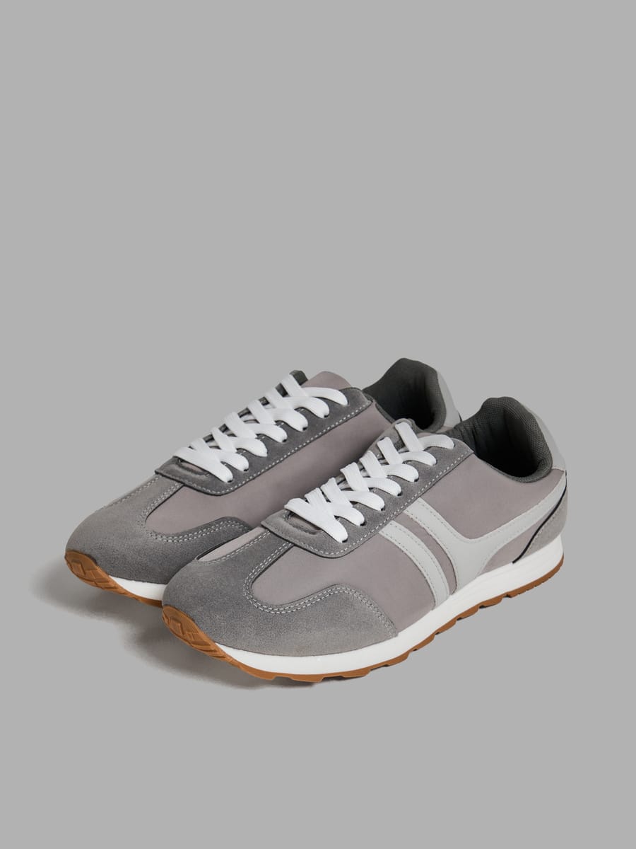 Кроссовки низкие классические