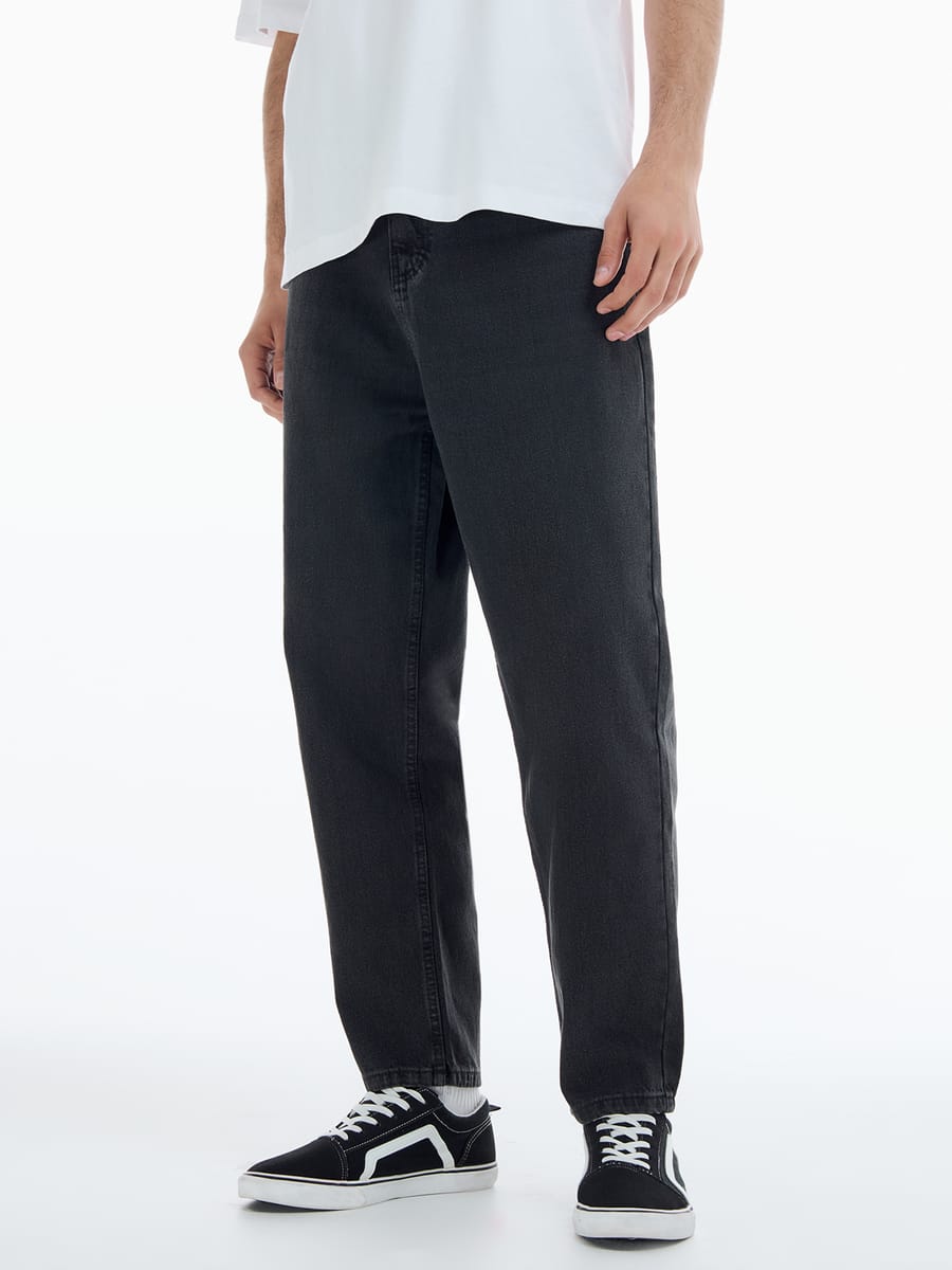 Зауженные классические джинсы